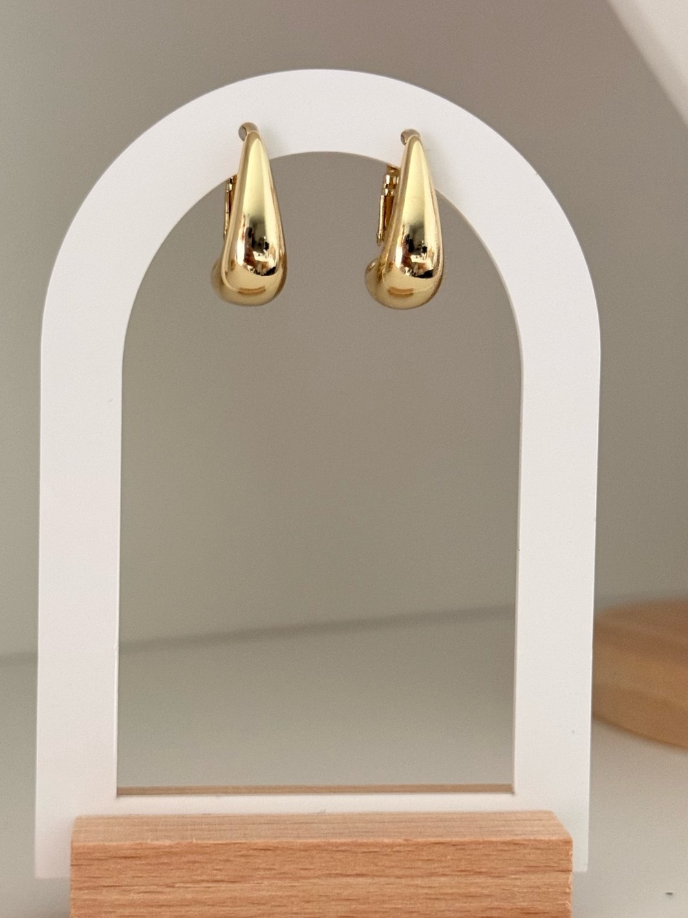 Classic Gold Teardrop Clip-On Earrings — Sleek Polished Finish